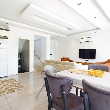 Villa Prestige 1 *
